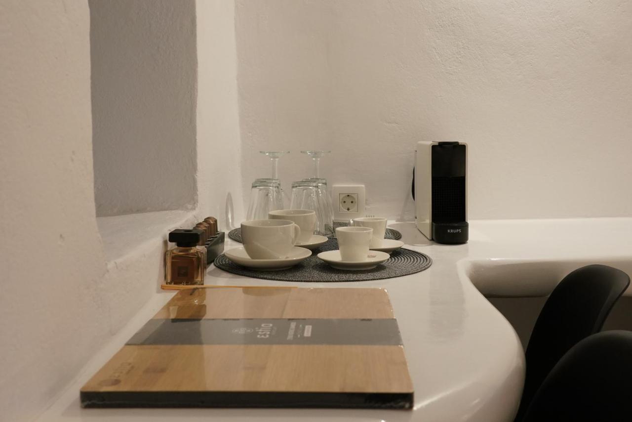 Oinos Luxury Suites Caldera Oia  Extérieur photo