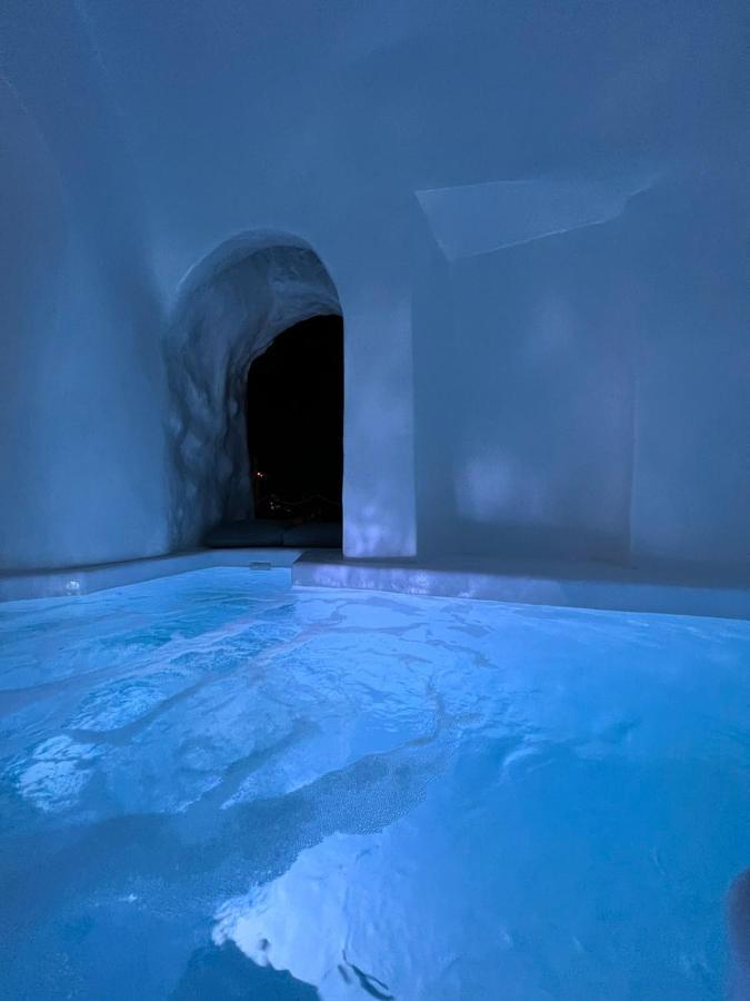 Oinos Luxury Suites Caldera Oia  Extérieur photo