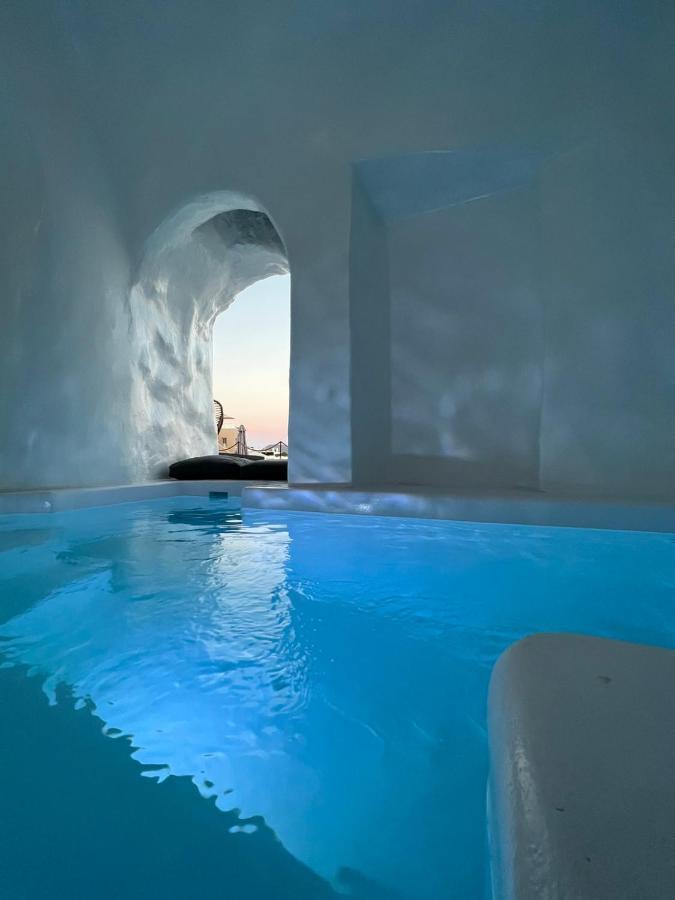 Oinos Luxury Suites Caldera Oia  Extérieur photo
