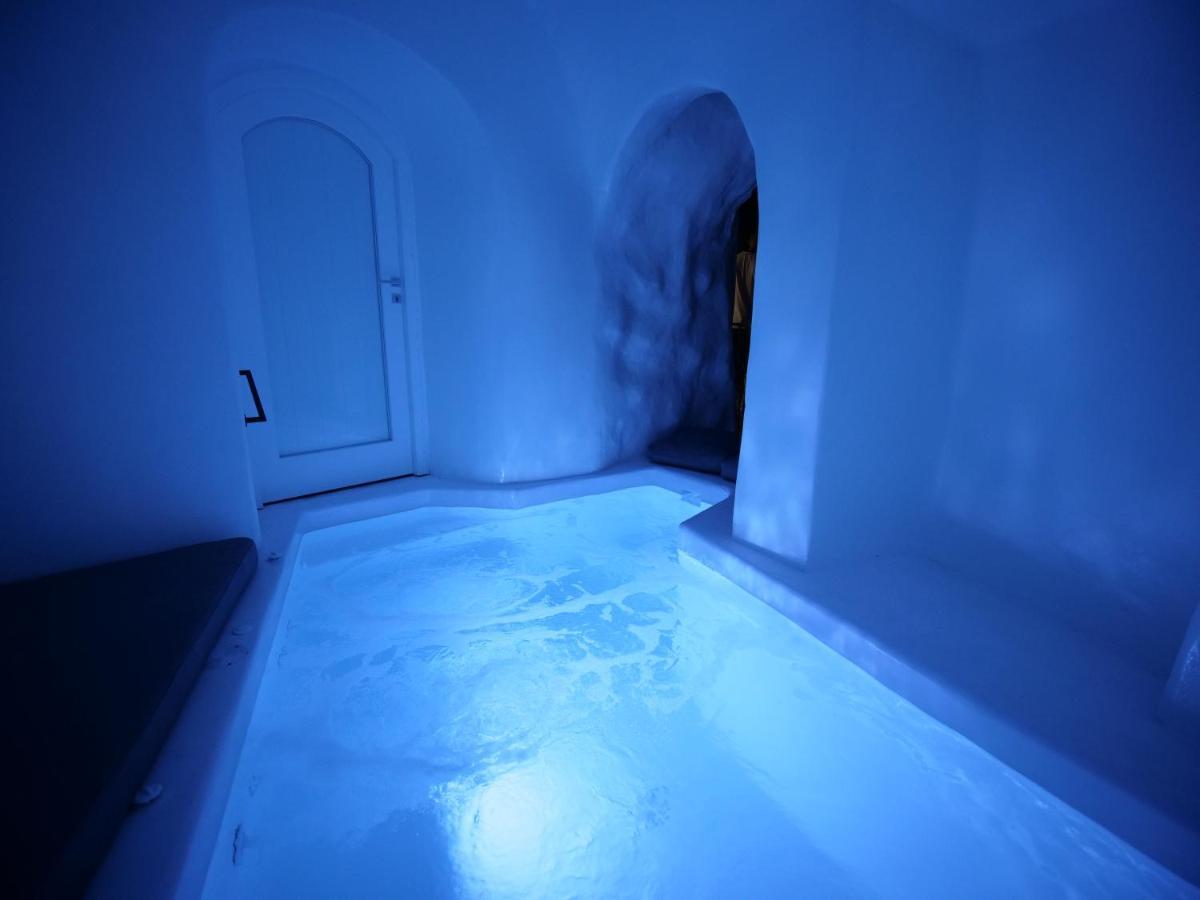 Oinos Luxury Suites Caldera Oia  Extérieur photo