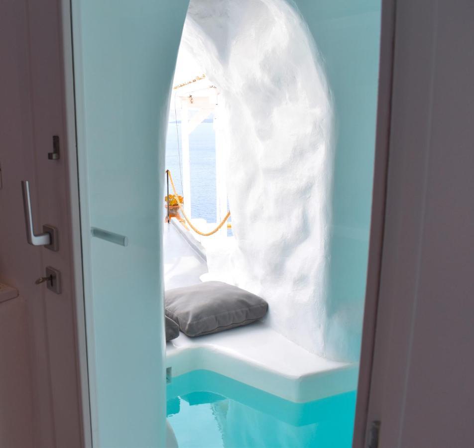 Oinos Luxury Suites Caldera Oia  Extérieur photo