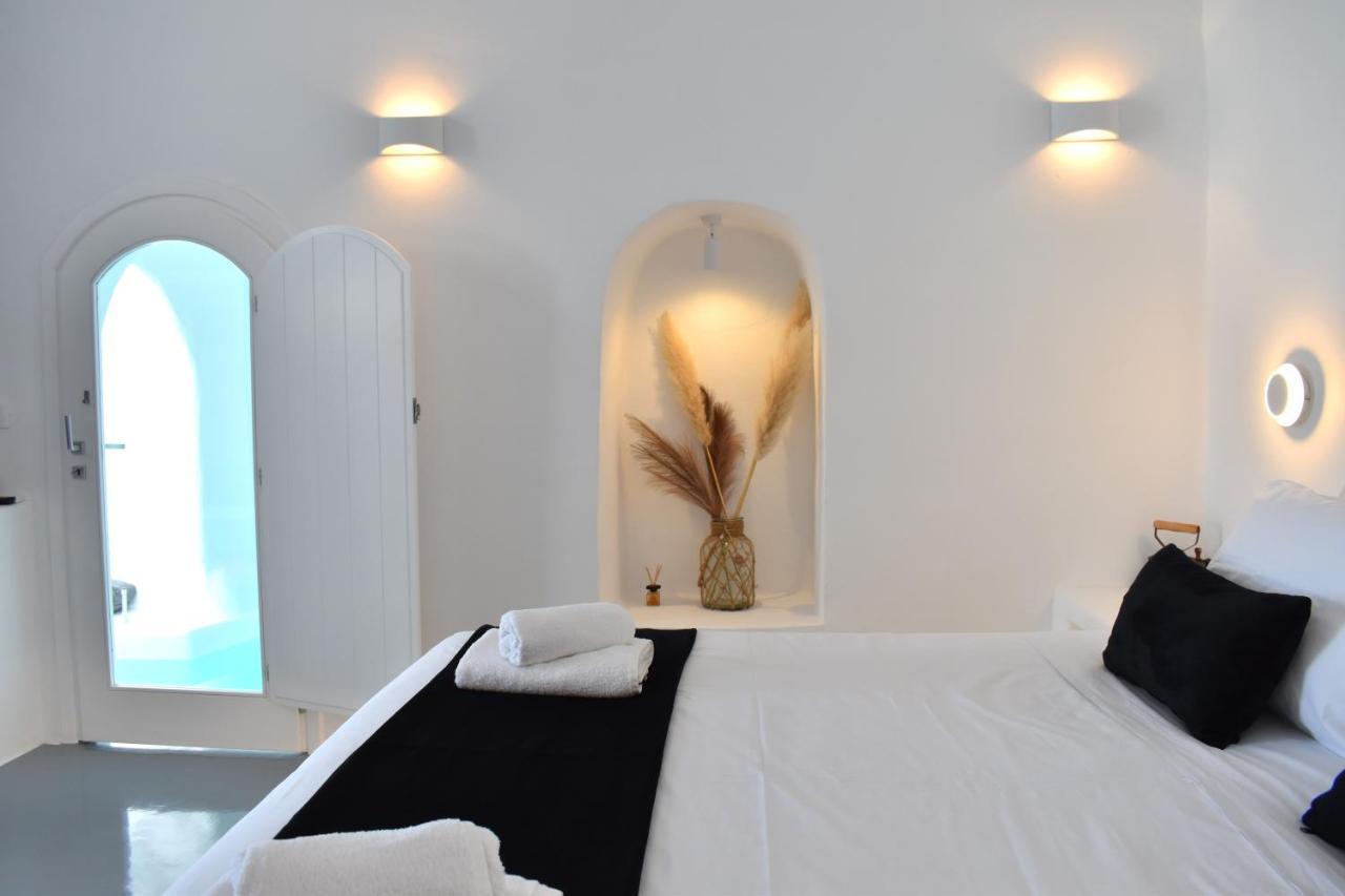 Oinos Luxury Suites Caldera Oia  Extérieur photo